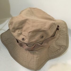 Boonie Hat Tan Size 7 great condition